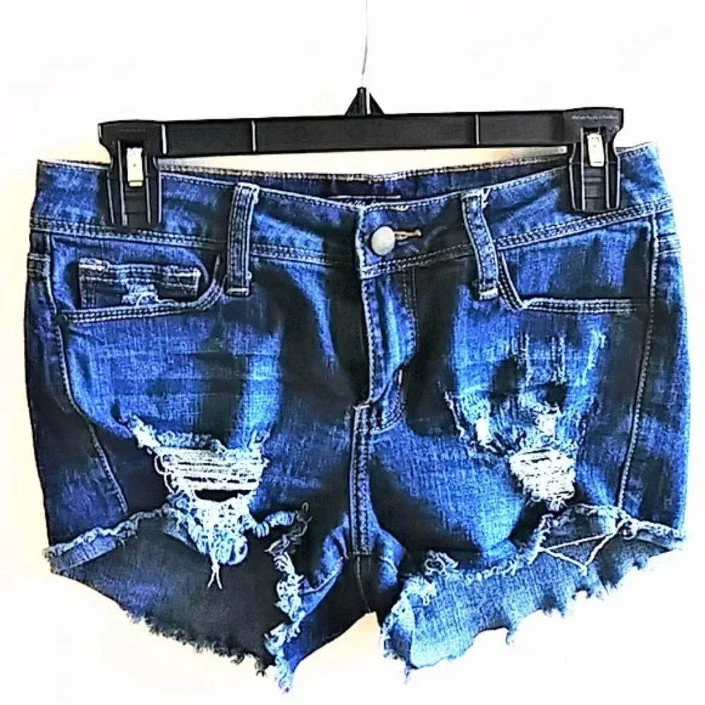 Vella Jean Machine destructed shorts‎